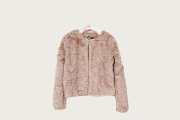 富裕县回收品牌衣服